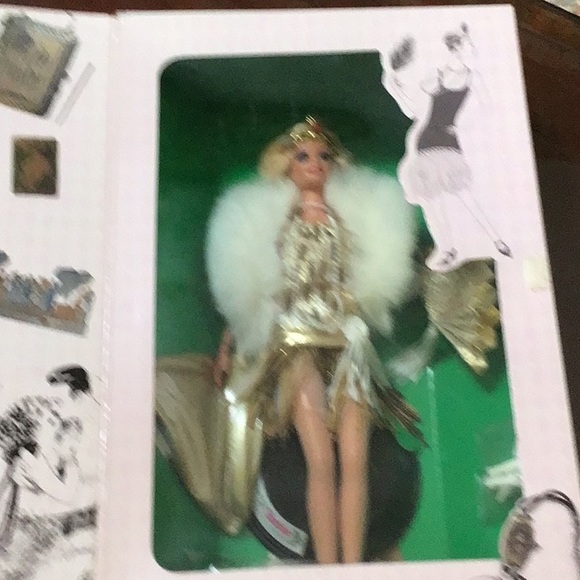 Style 1920s flapper Barbie doll - Picture 4 of 6